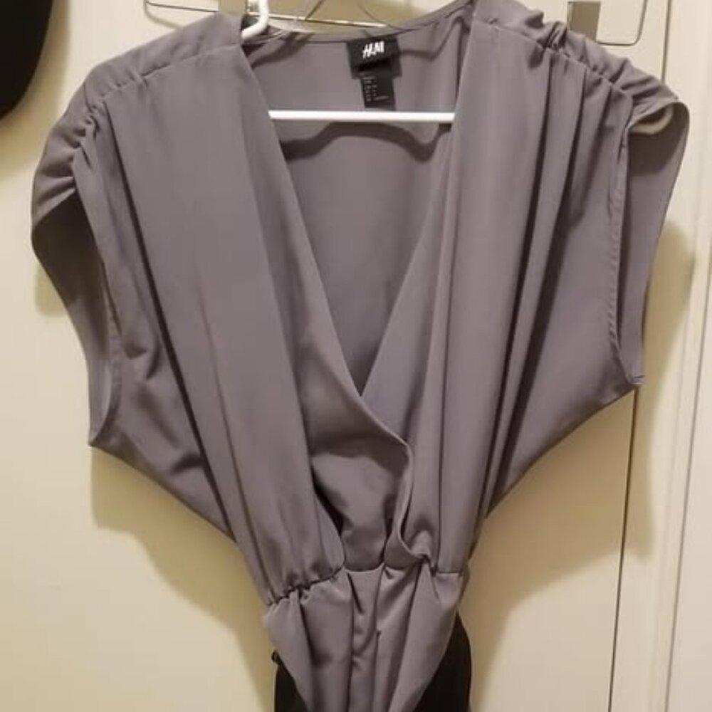 Grey Dress with belt H&M Size 4